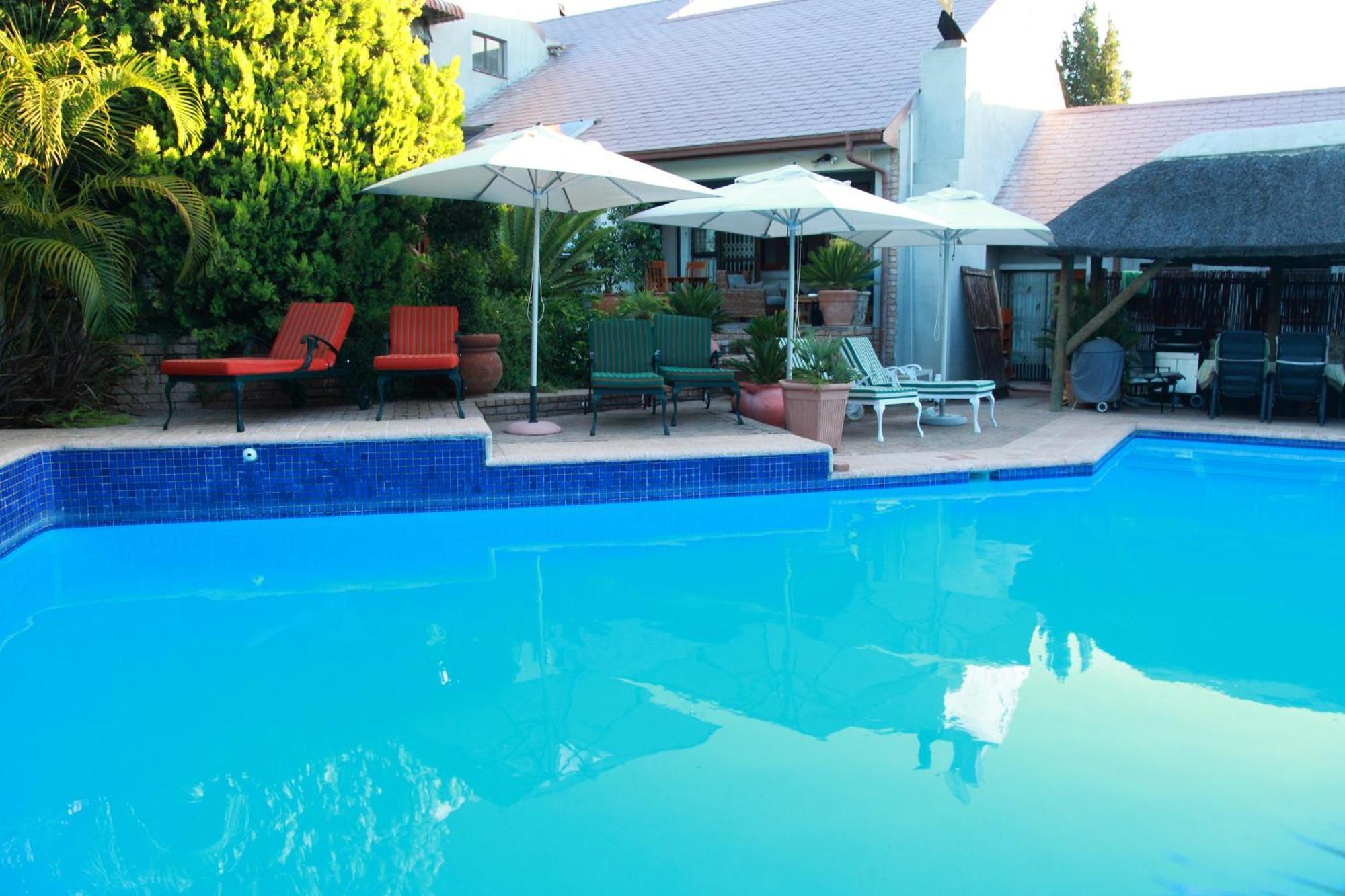 Hazelwood House Hotel สเตลเลนบอช ภายนอก รูปภาพ